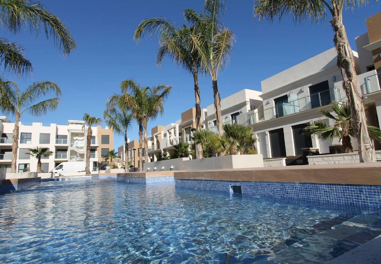 Bungalow en La Zenia - zb90B