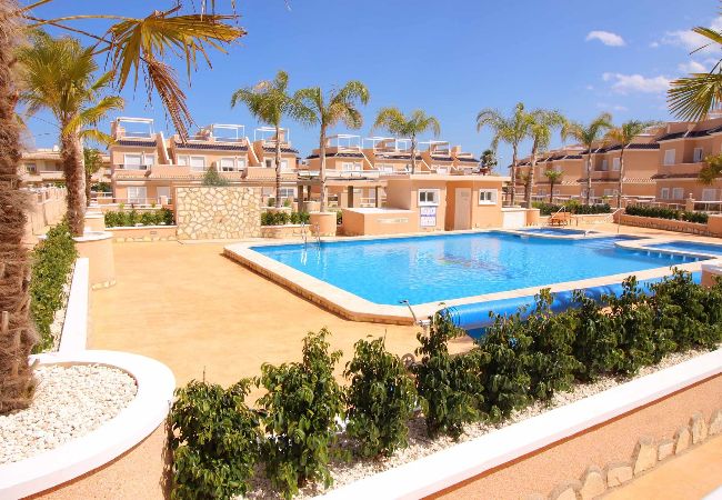 Bungalow en Orihuela Costa - Duplex Alegria Dehesa de Campoamor