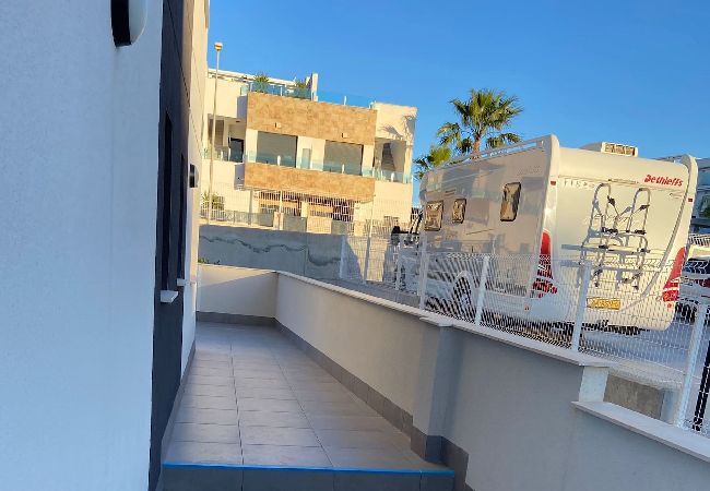 Apartamento en Villamartín - valentino106 Apartamento en Villamartín - valentino106