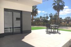 Apartamento en Guardamar - Groundfloor corner oasis beach El raso XI (private south garden of 150m²)