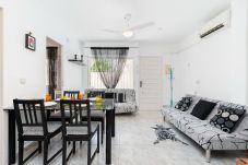 Casa en Torrevieja - Apartamento Bajo Doña Ines torrevieja