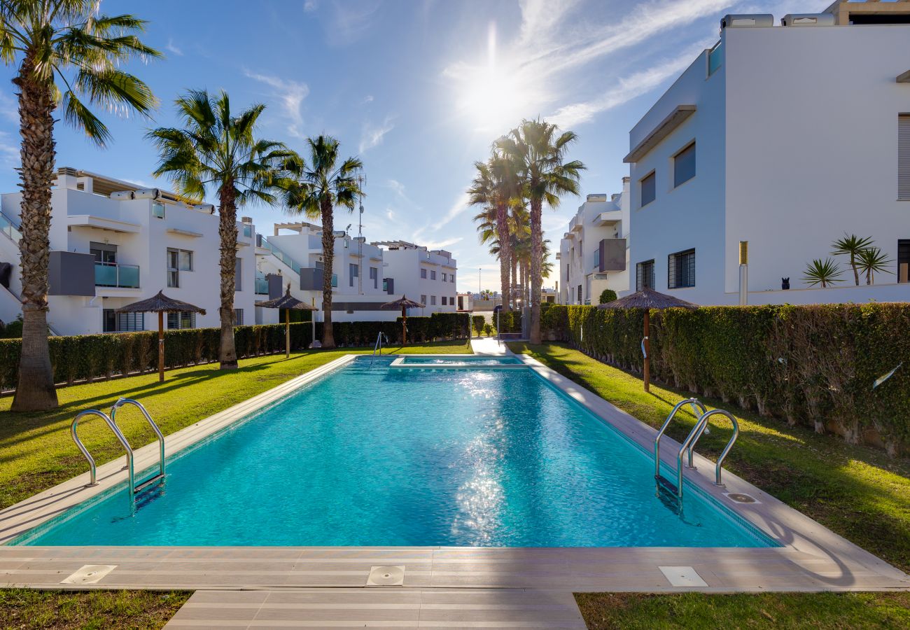 Apartamento en Torrevieja - Planta Baja Punta Prima Amay 