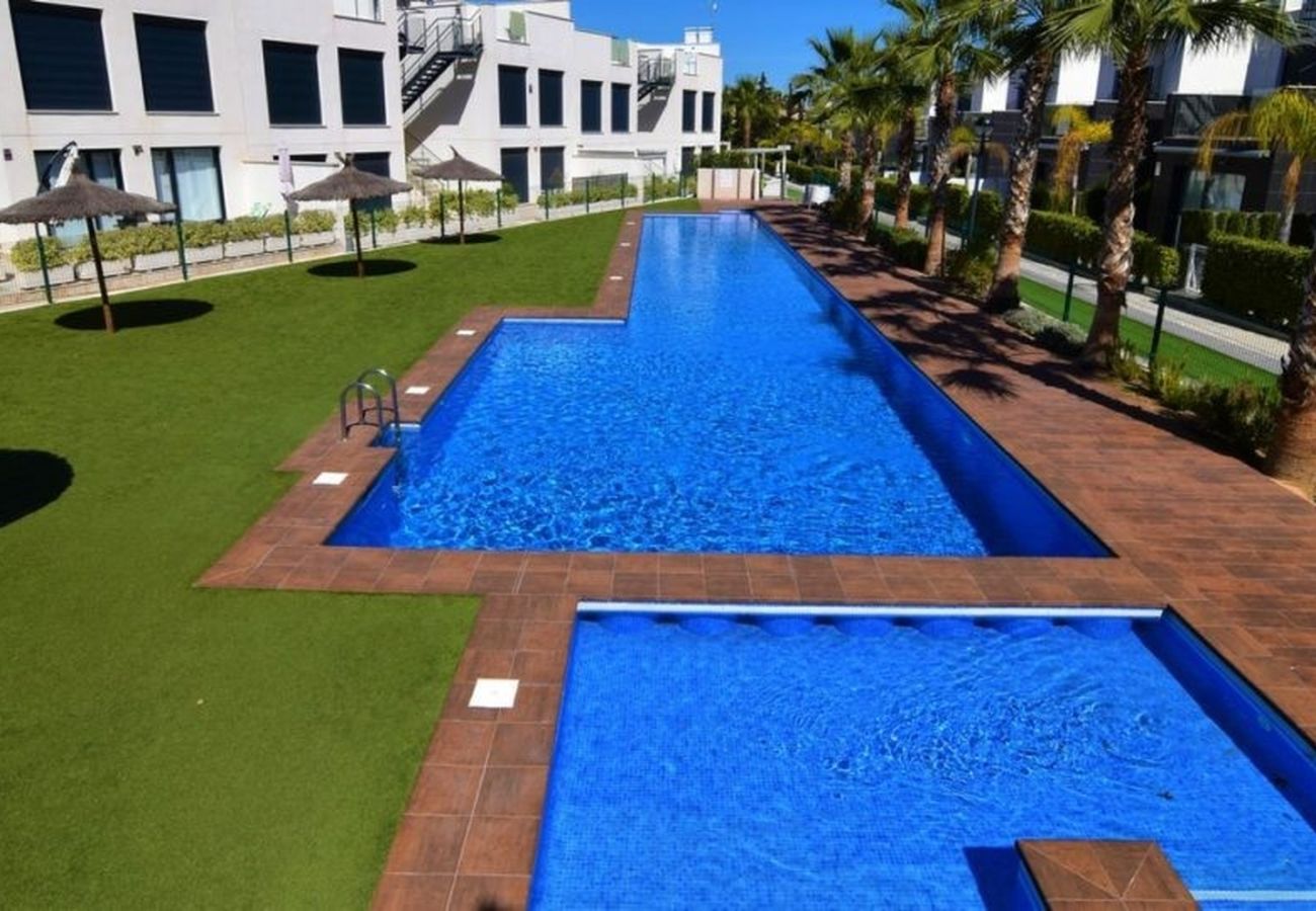 Apartamento en Torrevieja - Penthouse Tindra BR3 Punta prima