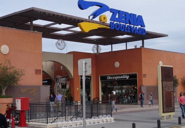 Terraced House in Villamartín - destino Terraced House in Villamartín - destino