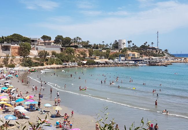 Terraced House in Villamartín - destino Terraced House in Villamartín - destino