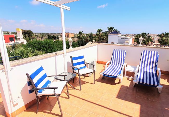 Terraced House in Villamartín - destino Terraced House in Villamartín - destino