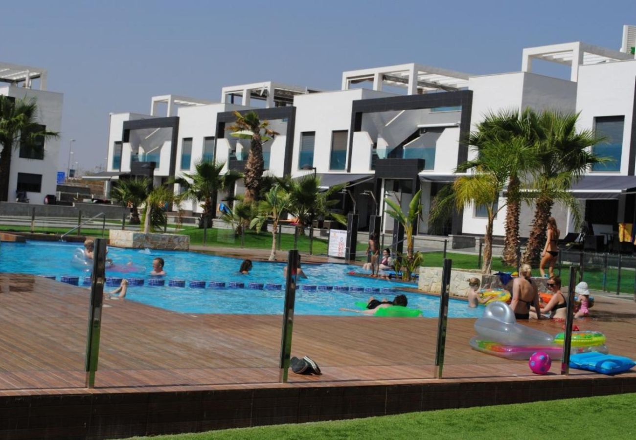 Apartment in La Zenia - f2059