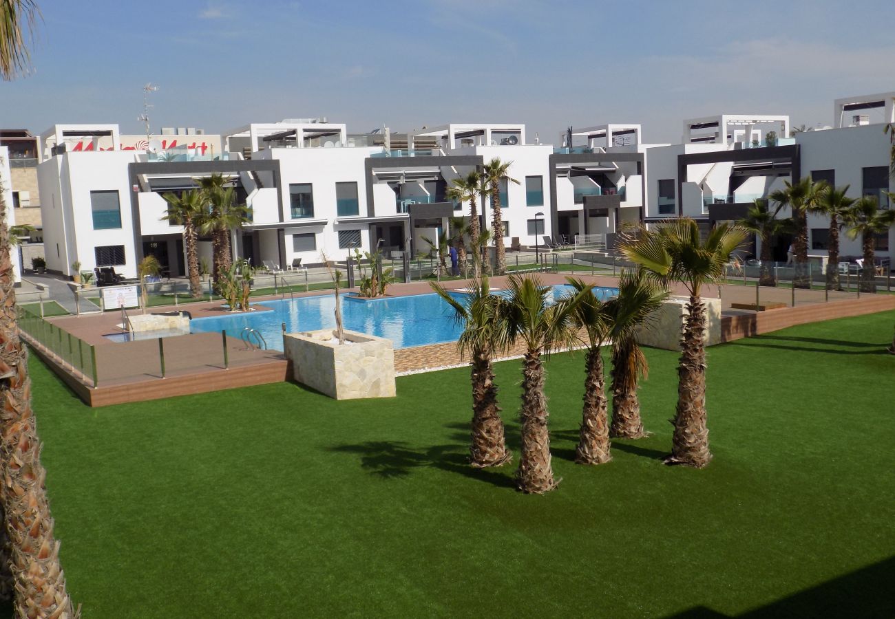 Apartment in La Zenia - Groundfloor, oasis beach 2 la zenia 